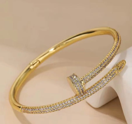 Pulsera Justo en el Clavo Diamante