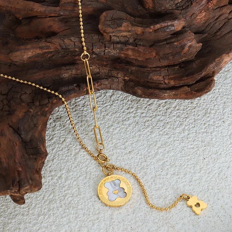 Collar Osito con Dije en Madre Perla