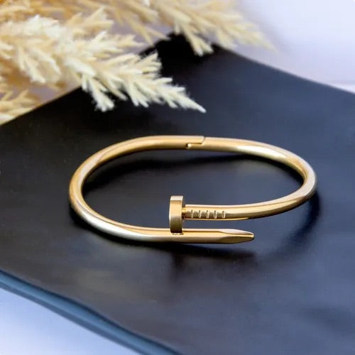 Pulsera Justo en el Clavo